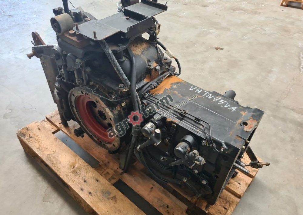 TYLNY MOST NEW HOLLAND TN75VA 87355071 - Menjalnik: slika 1 TYLNY MOST NEW HOLLAND TN75VA 87355071 - Menjalnik: slika 1