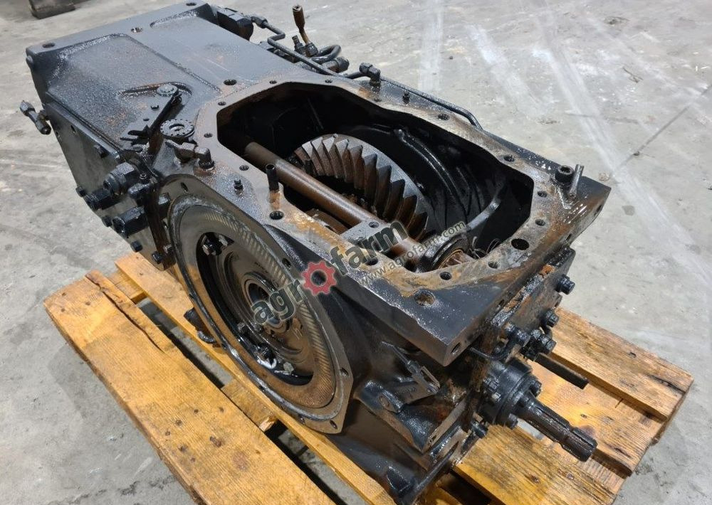 TYLNY MOST RENAULT ARES 556 RZ 851B6 - Transmission: slika 3 TYLNY MOST RENAULT ARES 556 RZ 851B6 - Transmission: slika 3