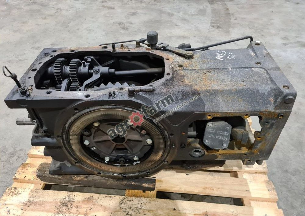 TYLNY MOST RENAULT ARES 567 851B63 - Transmission: slika 4 TYLNY MOST RENAULT ARES 567 851B63 - Transmission: slika 4