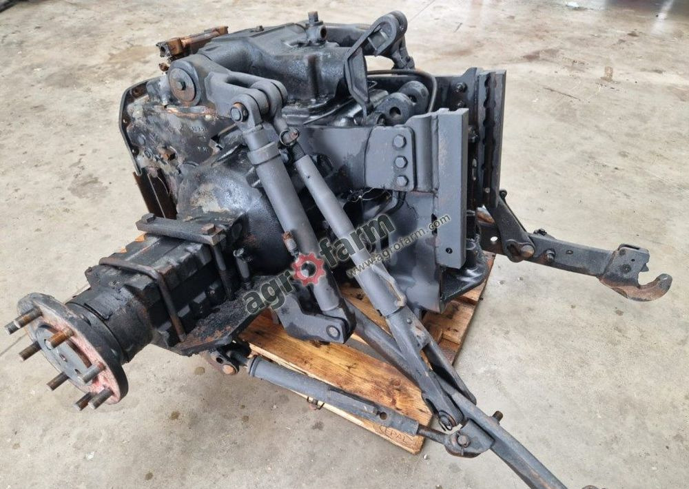 Tylny most New Holland TS 100 82855660 - Transmission: slika 3 Tylny most New Holland TS 100 82855660 - Transmission: slika 3