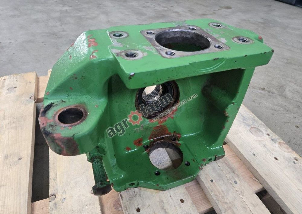 Zwrotnica John Deere 6800, 6900, 6810, 6820 - Transmission: slika 2 Zwrotnica John Deere 6800, 6900, 6810, 6820 - Transmission: slika 2