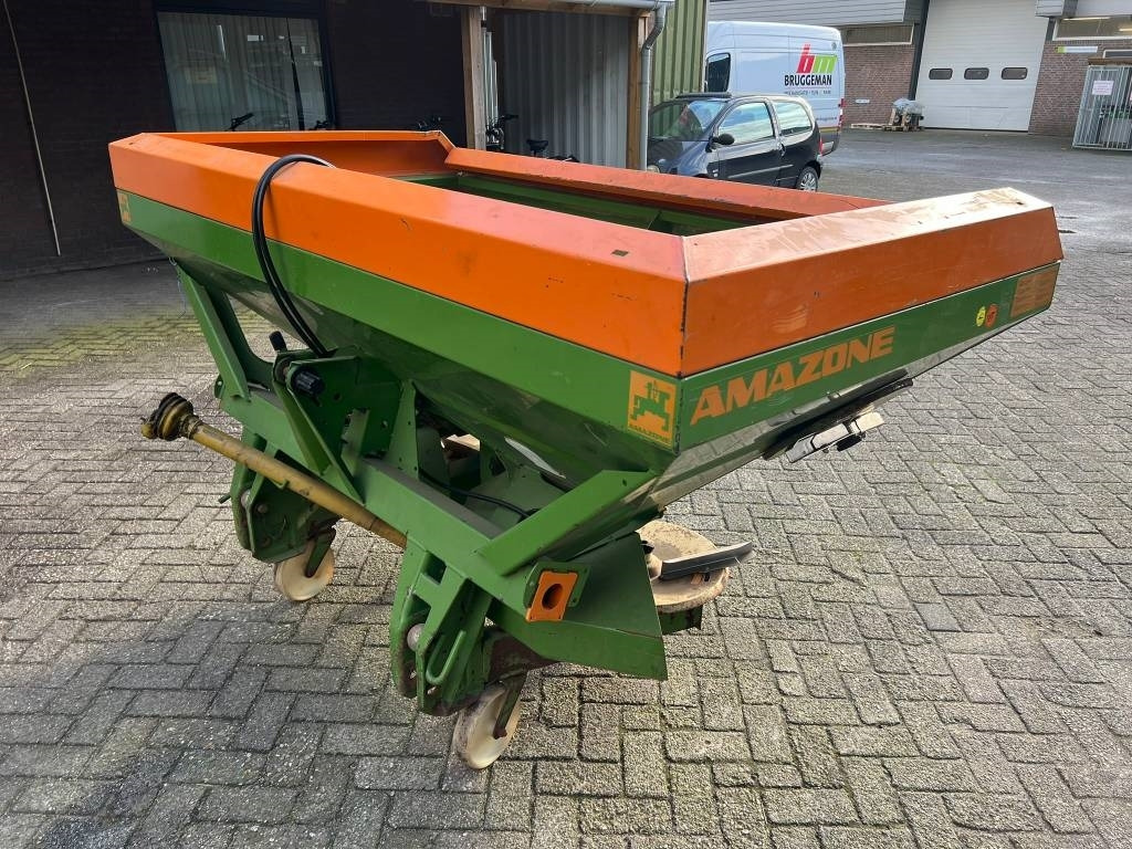 Amazone ZA-M II kunstmeststrooier - Trosilnik gnojila: slika 1 Amazone ZA-M II kunstmeststrooier - Trosilnik gnojila: slika 1