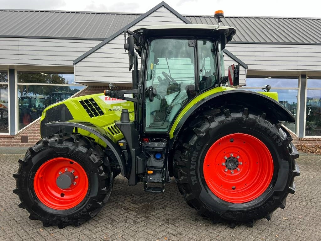 Claas Arion 530 CIS+ - Traktor: slika 2 Claas Arion 530 CIS+ - Traktor: slika 2