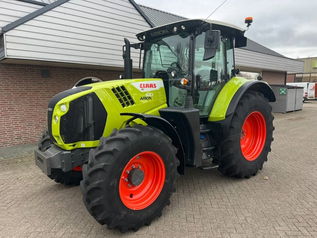 Claas Arion 610 CIS - Traktor: slika 1 Claas Arion 610 CIS - Traktor: slika 1