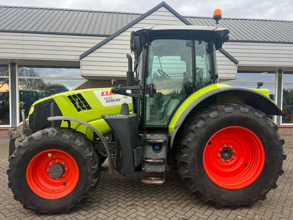 Claas Arion 610 CIS - Traktor: slika 2 Claas Arion 610 CIS - Traktor: slika 2