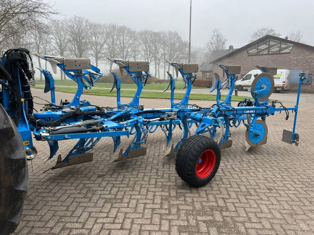 Lemken Juwel 8 V 5 N 100 - Plug: slika 1 Lemken Juwel 8 V 5 N 100 - Plug: slika 1