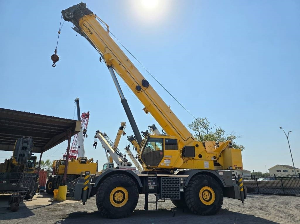 Grove RT 890 E - Avtodvigalo: slika 1 Grove RT 890 E - Avtodvigalo: slika 1
