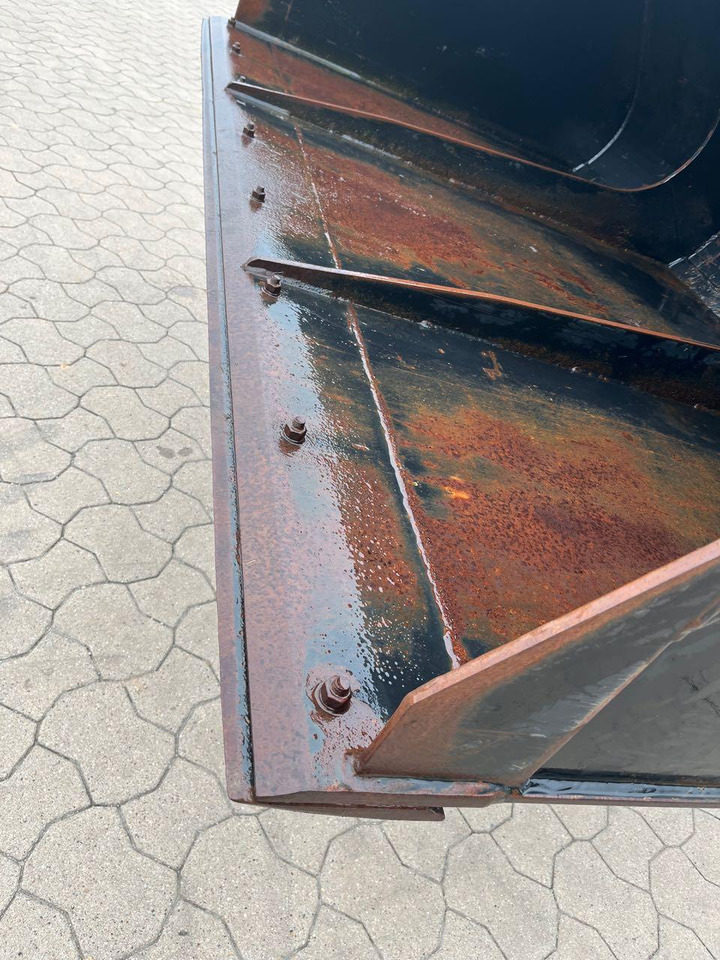 AF Mega Schaufel - Žlica za nakladalnik: slika 2 AF Mega Schaufel - Žlica za nakladalnik: slika 2