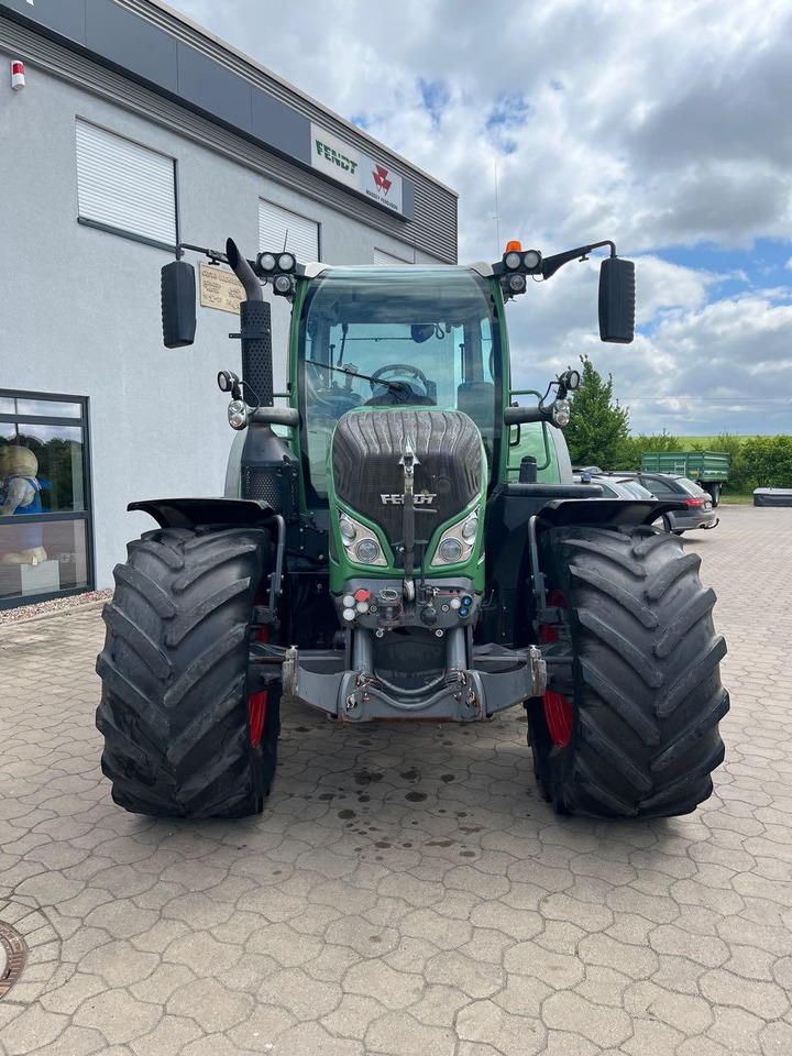 Fendt 718 Vario SCR - Traktor: slika 3 Fendt 718 Vario SCR - Traktor: slika 3