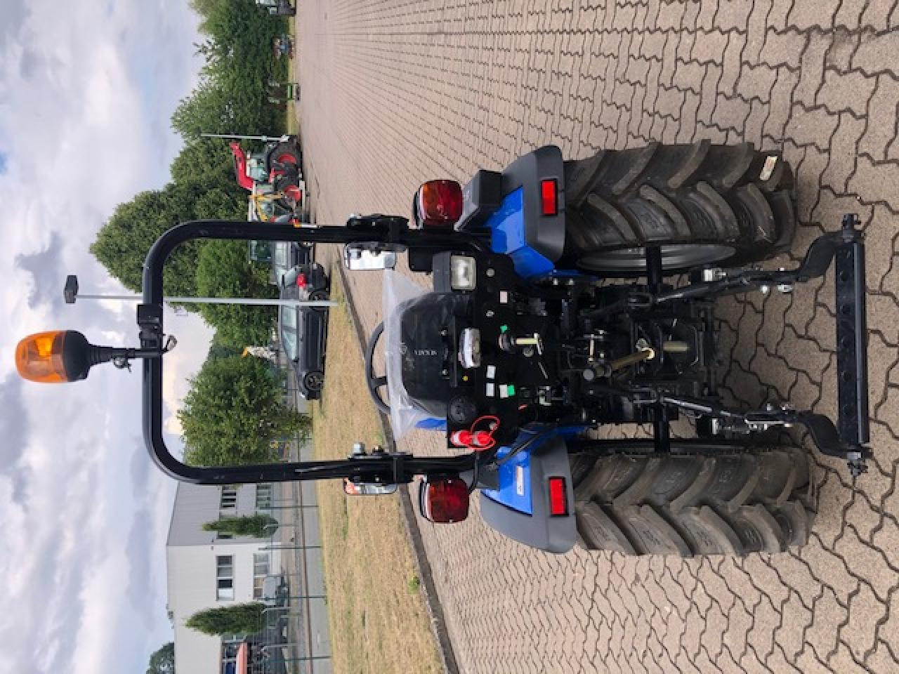 Solis 26 6+2 - Traktor: slika 4 Solis 26 6+2 - Traktor: slika 4