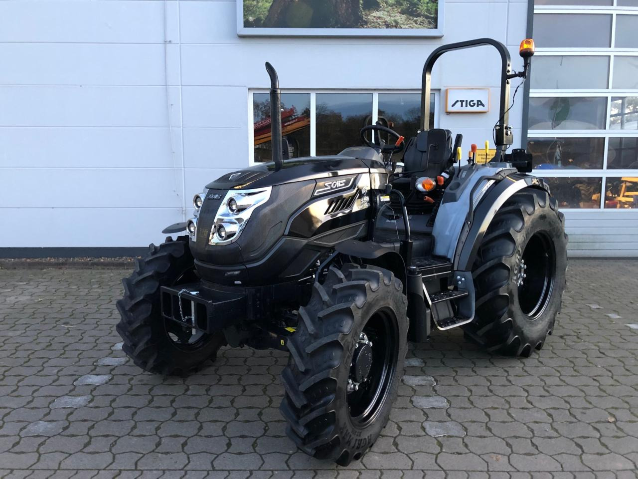 Solis 50 Stage V Panther - Traktor: slika 2 Solis 50 Stage V Panther - Traktor: slika 2