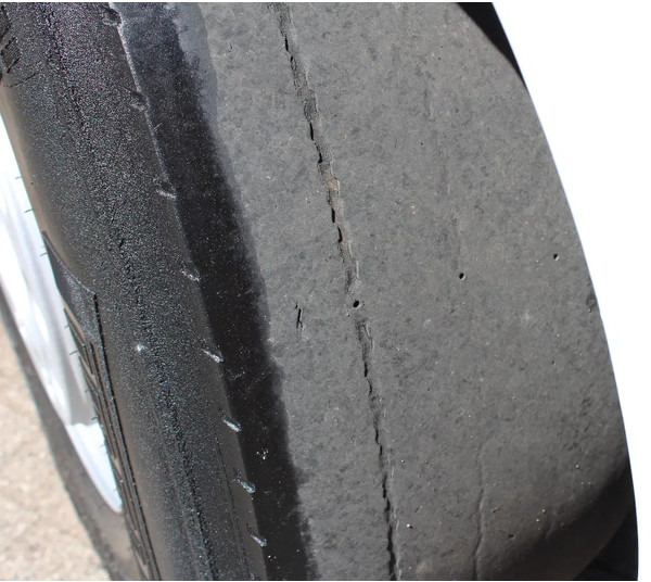 Tovornjak s ponjavo DAF CF 330 + EURO 6 + 6X2 STEERING: slika 20 Tovornjak s ponjavo DAF CF 330 + EURO 6 + 6X2 STEERING: slika 20