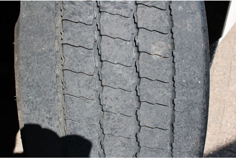 Tovornjak s ponjavo DAF CF 330 + EURO 6 + 6X2 STEERING: slika 18 Tovornjak s ponjavo DAF CF 330 + EURO 6 + 6X2 STEERING: slika 18