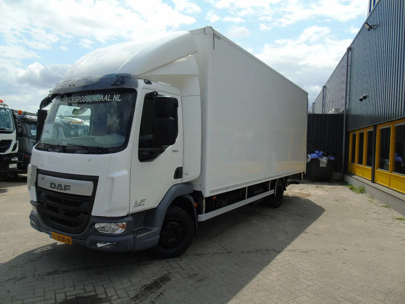 DAF LF 210 + euro 6 + lift + 3P - Tovornjak zabojnik: slika 2 DAF LF 210 + euro 6 + lift + 3P - Tovornjak zabojnik: slika 2