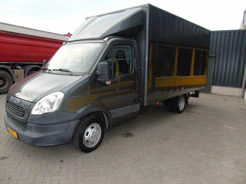 Iveco Daily 35C13 + LIFT + EURO 5 - Dostavno vozilo z zabojnikom: slika 2 Iveco Daily 35C13 + LIFT + EURO 5 - Dostavno vozilo z zabojnikom: slika 2