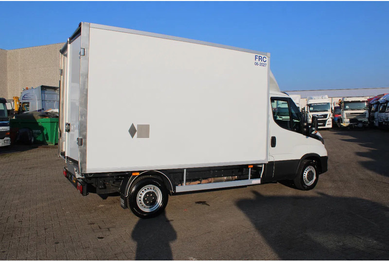Iveco Daily 35S16 + CARRIER + FRC/ATP - Hladilno vozilo: slika 4 Iveco Daily 35S16 + CARRIER + FRC/ATP - Hladilno vozilo: slika 4