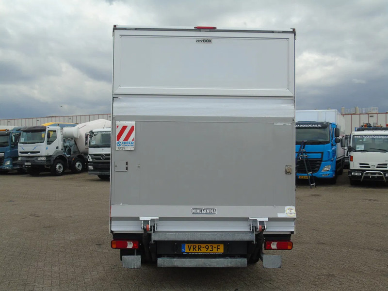 Iveco Daily 40 C18 + LIFT - Dostavno vozilo z zabojnikom: slika 4 Iveco Daily 40 C18 + LIFT - Dostavno vozilo z zabojnikom: slika 4