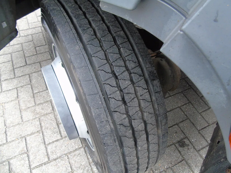 Tovornjak-šasija Iveco Eurocargo 120E18 + MANUAL: slika 16