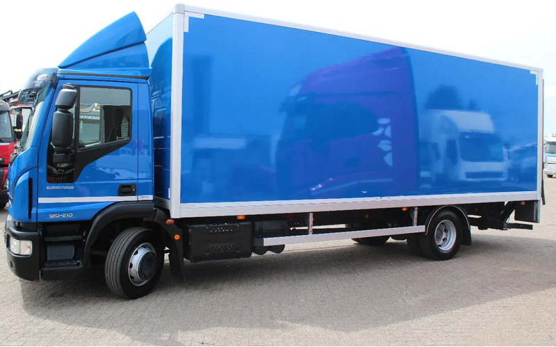 Iveco Eurocargo 120E21 + EURO 6 + LIFT - Tovornjak zabojnik: slika 3 Iveco Eurocargo 120E21 + EURO 6 + LIFT - Tovornjak zabojnik: slika 3