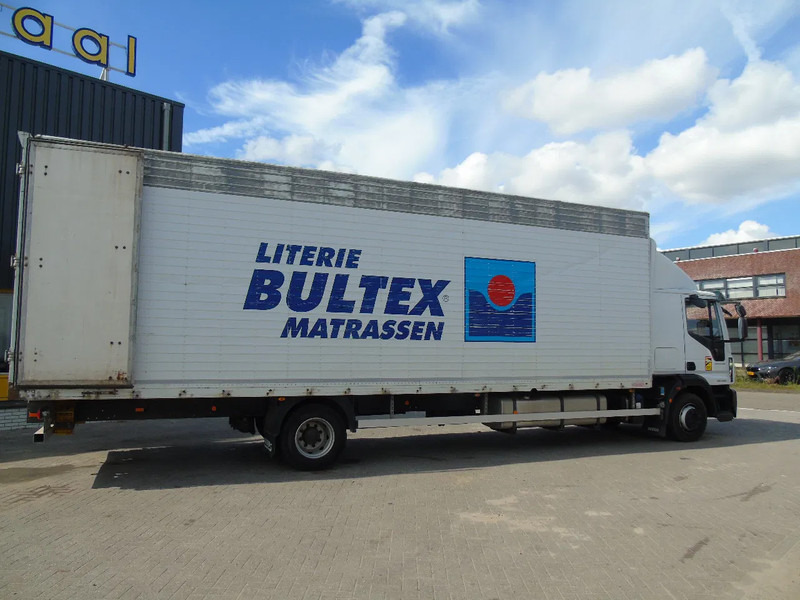 Iveco Eurocargo 120E25 + EURO 6 + 196.000KM! - Tovornjak zabojnik: slika 3 Iveco Eurocargo 120E25 + EURO 6 + 196.000KM! - Tovornjak zabojnik: slika 3