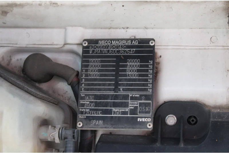 Iveco Stralis 330 + EURO 6 + NICE TRUCK + 19T - Tovornjak zabojnik: slika 3 Iveco Stralis 330 + EURO 6 + NICE TRUCK + 19T - Tovornjak zabojnik: slika 3