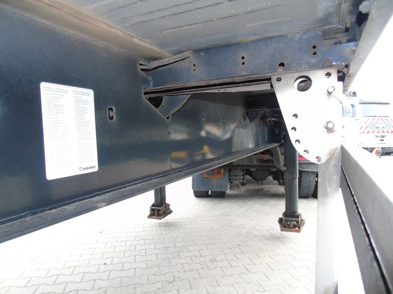 Krone 3xAXLE SAF - Polprikolica zabojnik: slika 5 Krone 3xAXLE SAF - Polprikolica zabojnik: slika 5