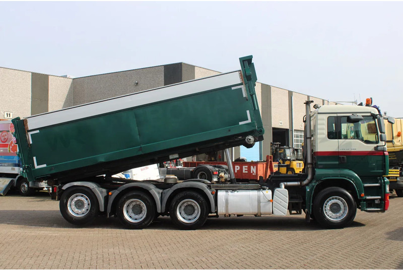 MAN TGA 35.400 8X4 + MANUAL! + NCH kipper/ bitum sprayer - Tovornjak - kabelski sistem: slika 4 MAN TGA 35.400 8X4 + MANUAL! + NCH kipper/ bitum sprayer - Tovornjak - kabelski sistem: slika 4