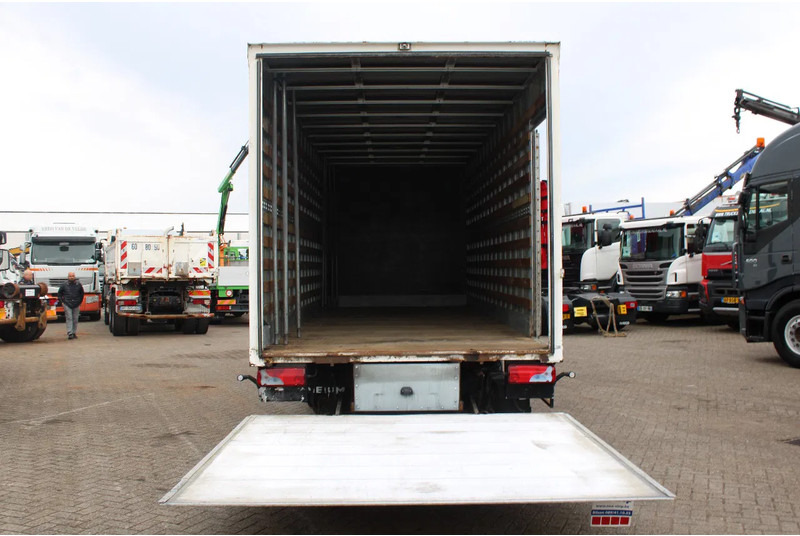 Tovornjak zabojnik MAN TGL 12.210 + LIFT + MANUAL: slika 7
