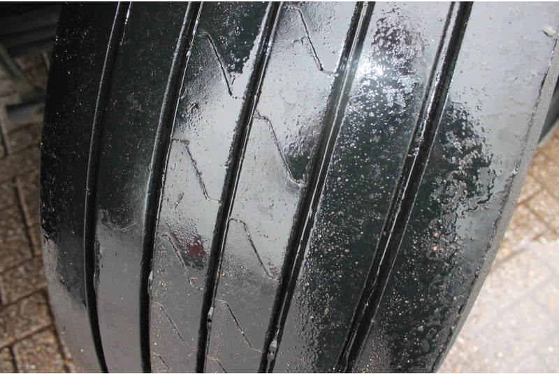 MAN TGX 26.440 + EURO 5 + Right Hand Drive - Tovornjak s kesonom: slika 5 MAN TGX 26.440 + EURO 5 + Right Hand Drive - Tovornjak s kesonom: slika 5
