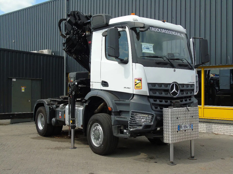 Mercedes-Benz Arocs 2051 + 4X4 + HIAB 302 E6 / JIB 70 X 4 + 10 EXTENTSIONS (512hours) - Tovornjak z dvigalom: slika 5 Mercedes-Benz Arocs 2051 + 4X4 + HIAB 302 E6 / JIB 70 X 4 + 10 EXTENTSIONS (512hours) - Tovornjak z dvigalom: slika 5