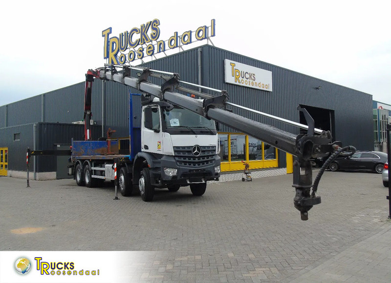 Mercedes-Benz Arocs 3242 + PALFINGER 33002EH 7x EXTENTION + 8X4 + EURO 6 + REMOTE - Tovornjak z dvigalom: slika 1 Mercedes-Benz Arocs 3242 + PALFINGER 33002EH 7x EXTENTION + 8X4 + EURO 6 + REMOTE - Tovornjak z dvigalom: slika 1