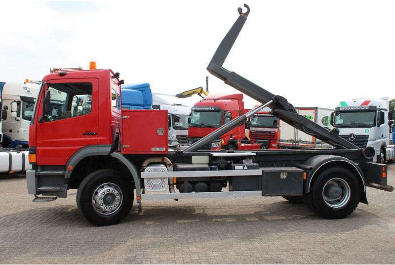 Mercedes-Benz Atego 1923 + HOOK SYSTEM + EURO 2 - Kotalni prekucni tovornjak: slika 2 Mercedes-Benz Atego 1923 + HOOK SYSTEM + EURO 2 - Kotalni prekucni tovornjak: slika 2