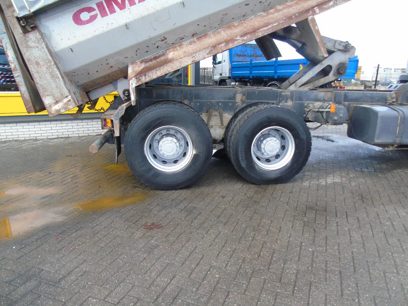 Renault Kerax 420 DCI + MANUAL + SPRING + 6X4 + PERFECT - Tovornjak prekucnik: slika 3 Renault Kerax 420 DCI + MANUAL + SPRING + 6X4 + PERFECT - Tovornjak prekucnik: slika 3