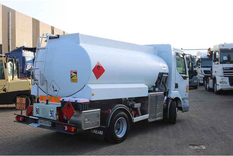 Renault Midlum 250 + 2 COMP + 6180liter + euro 2 + manual - Tovornjak cisterna: slika 5 Renault Midlum 250 + 2 COMP + 6180liter + euro 2 + manual - Tovornjak cisterna: slika 5