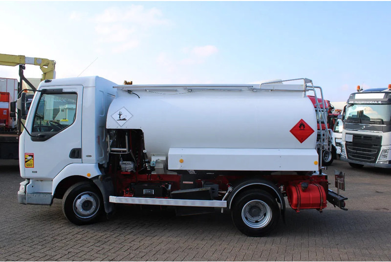 Renault Midlum 250 + 2 COMP + 6180liter + euro 2 + manual - Tovornjak cisterna: slika 4 Renault Midlum 250 + 2 COMP + 6180liter + euro 2 + manual - Tovornjak cisterna: slika 4