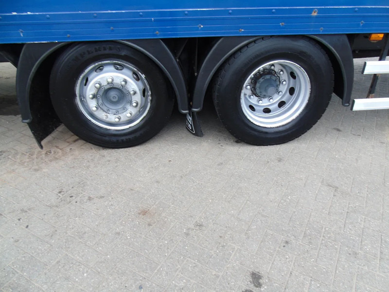 Scania P 270 + manual + 6x2 + lift - Tovornjak zabojnik: slika 4 Scania P 270 + manual + 6x2 + lift - Tovornjak zabojnik: slika 4