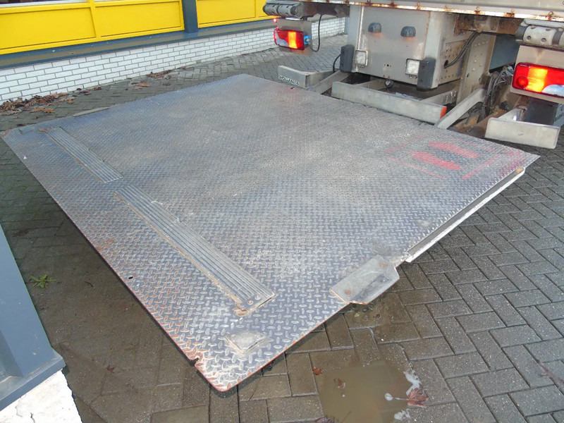 Scania P 310 + EURO 5 + LIFT + 19T - Tovornjak zabojnik: slika 4 Scania P 310 + EURO 5 + LIFT + 19T - Tovornjak zabojnik: slika 4