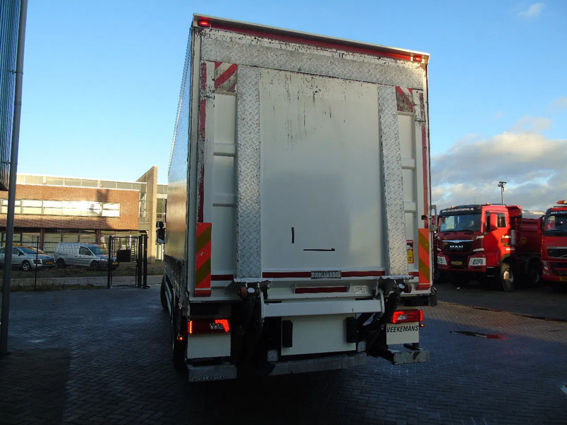 Scania P 370 + LIFT + EURO 6 + 19T - Tovornjak s ponjavo: slika 5 Scania P 370 + LIFT + EURO 6 + 19T - Tovornjak s ponjavo: slika 5