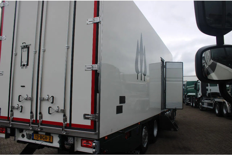 Tovornjak hladilnik Scania R490 + 6X2 + EURO 6 + heating truck/ flowers FULL OPTION: slika 7