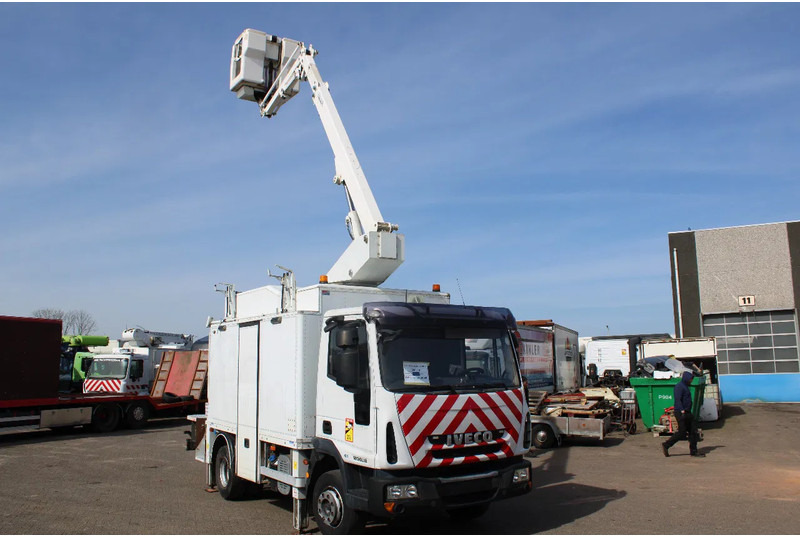 Iveco Eurocargo 120EL18 + COMET + EURO 5 - Tovornjak: slika 3 Iveco Eurocargo 120EL18 + COMET + EURO 5 - Tovornjak: slika 3