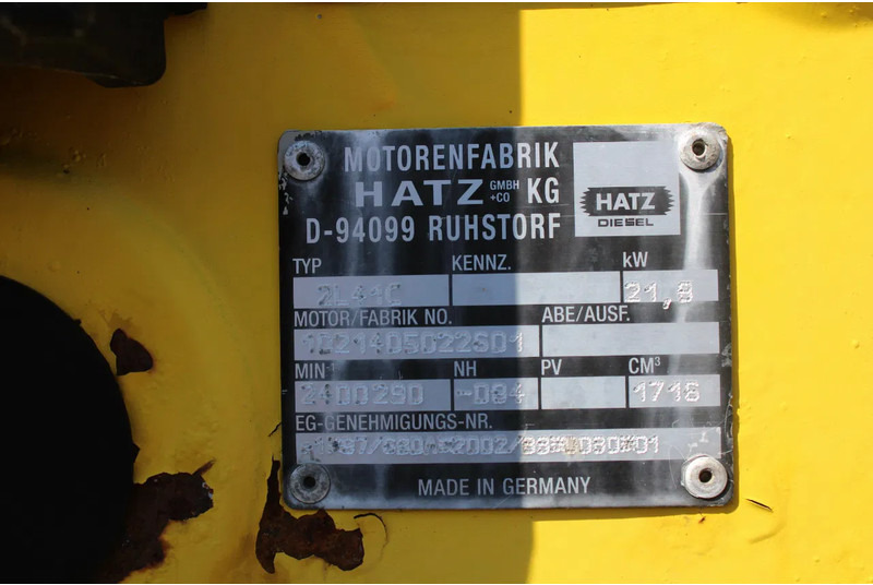 Tovornjak za transport bitumena MAN TGA 26.310 + LINDHOFF EN LINNE 6M3 + MANUAL + COMBI: slika 8 Tovornjak za transport bitumena MAN TGA 26.310 + LINDHOFF EN LINNE 6M3 + MANUAL + COMBI: slika 8