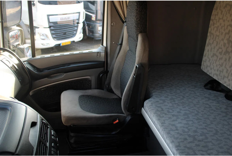 DAF XF 105.410 + EURO 5+ 330 KM!! - Vlačilec: slika 5 DAF XF 105.410 + EURO 5+ 330 KM!! - Vlačilec: slika 5