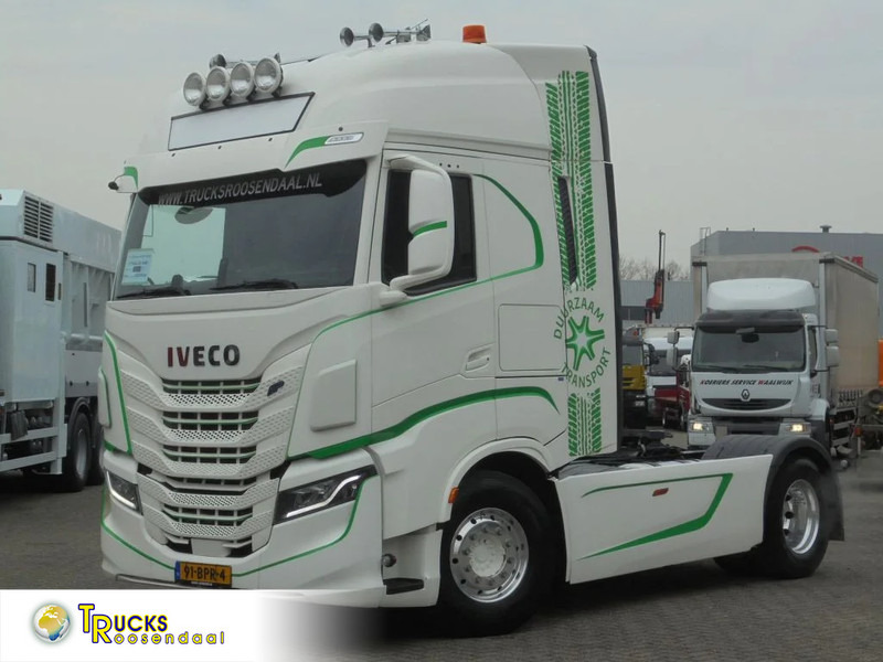 Iveco S-WAY 460+ Euro 6 + LNG + CNG + Retarder - Vlačilec: slika 1 Iveco S-WAY 460+ Euro 6 + LNG + CNG + Retarder - Vlačilec: slika 1