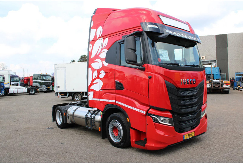 Iveco S-WAY 460 + LNG + retarder + euro 6 - Vlačilec: slika 3 Iveco S-WAY 460 + LNG + retarder + euro 6 - Vlačilec: slika 3