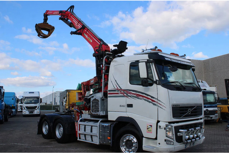 Volvo FH 16.540 + 6x4 EURO 5 + palfinger epsilon 30t/m + MANUAL - Tovornjak z dvigalom: slika 3 Volvo FH 16.540 + 6x4 EURO 5 + palfinger epsilon 30t/m + MANUAL - Tovornjak z dvigalom: slika 3