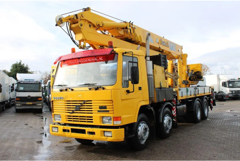 Volvo FL10 8X4 + GROMACH 34 mtr. + EURO 2 - Tovornjak z dvigalom: slika 2 Volvo FL10 8X4 + GROMACH 34 mtr. + EURO 2 - Tovornjak z dvigalom: slika 2
