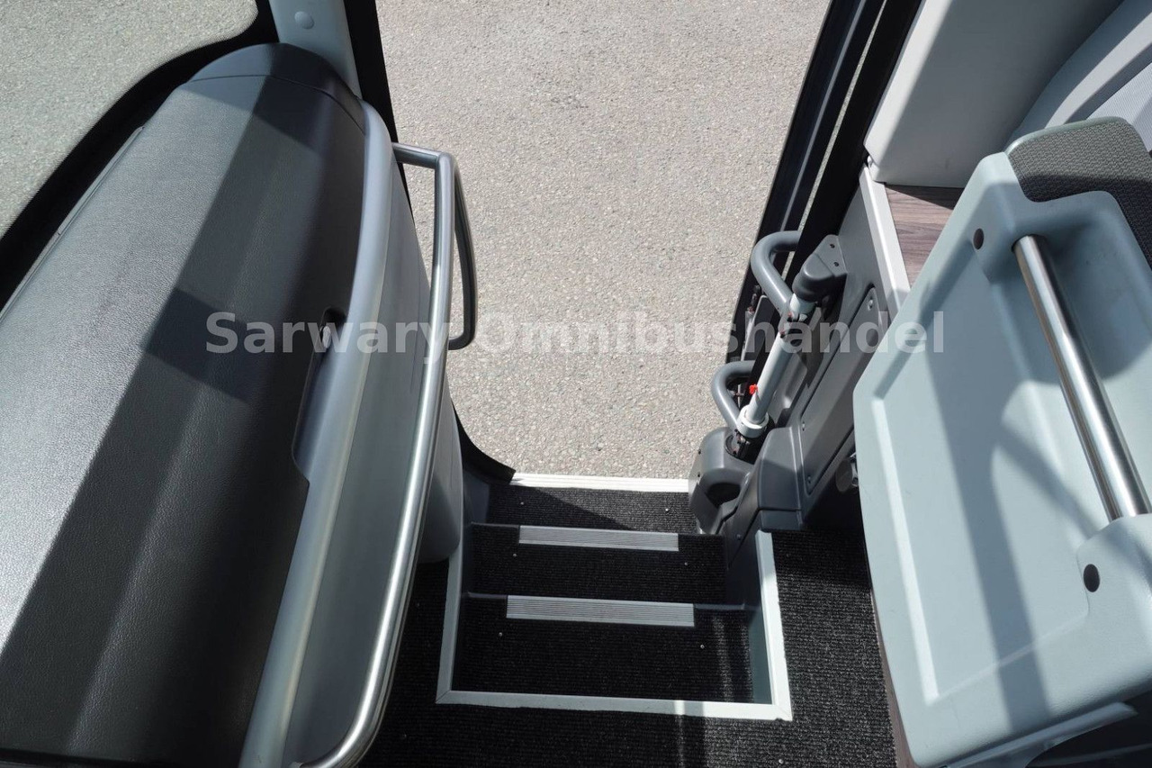 Potovalni avtobus MAN R07 Lion´s Coach *Tourismo*Travego*73.790km Orig: slika 42