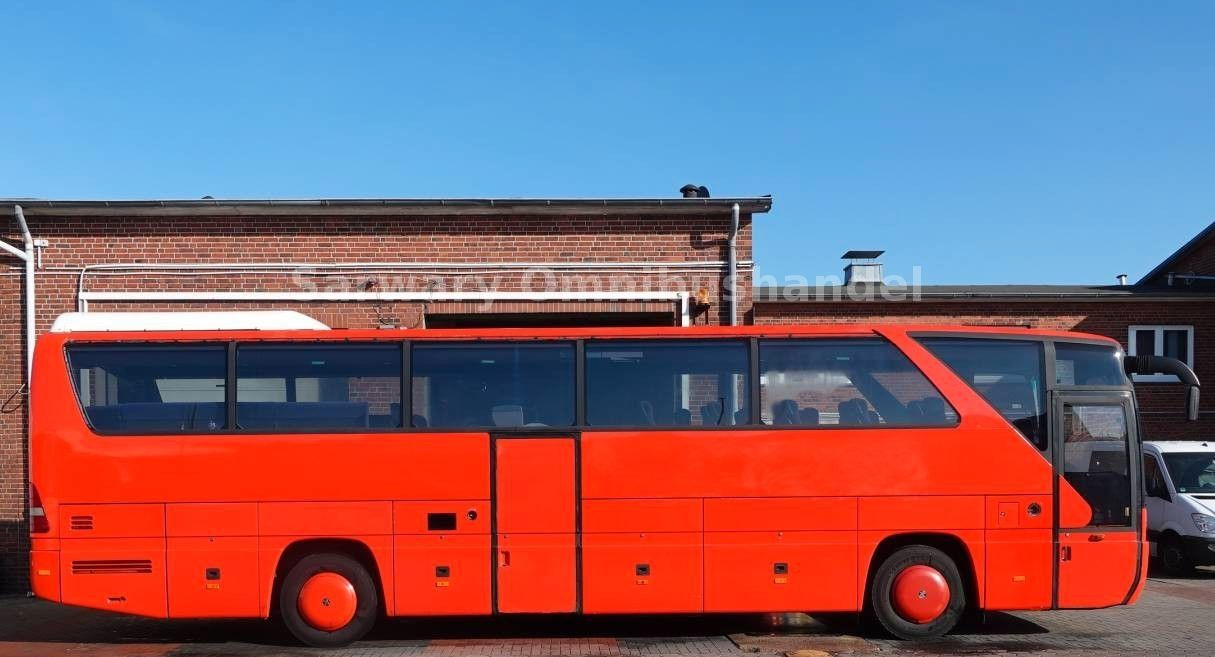 Mercedes-Benz 350 RHD Tourismo*VIP'V6*Klima*6 Gang*WC*404*TV - Potovalni avtobus: slika 4 Mercedes-Benz 350 RHD Tourismo*VIP'V6*Klima*6 Gang*WC*404*TV - Potovalni avtobus: slika 4