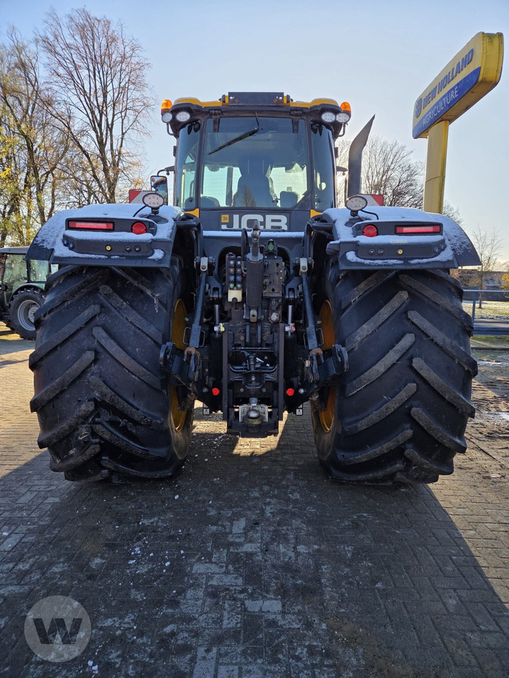 JCB FasTrac 8330 - Traktor: slika 3 JCB FasTrac 8330 - Traktor: slika 3