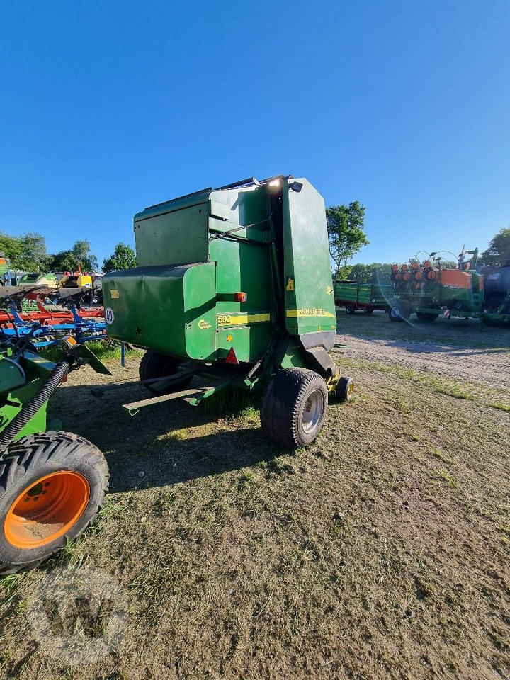 John Deere 592 - Balirka za okrogle bale: slika 4 John Deere 592 - Balirka za okrogle bale: slika 4